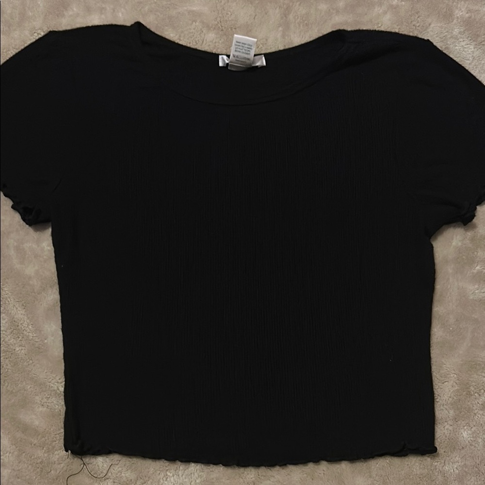 Black Cropped T-Shirt